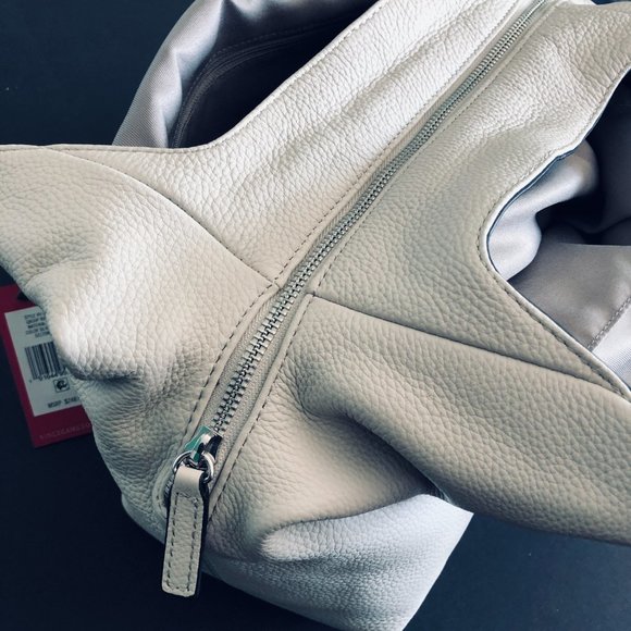 VINCE CAMUTO "Rhys" Leather Tote/Shoulder Bag Large Interior Compartments NWT - Picture 4 of 13